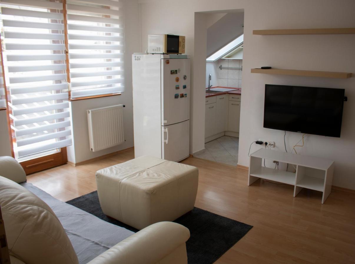 Csalogany Apartman Apartment Szekszárd Екстериор снимка